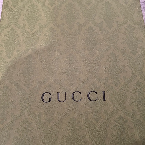 I can no longer fit. - Picture 6 of 8